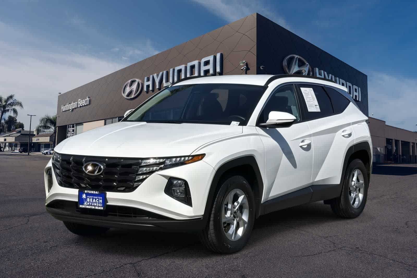 Used 2023 Hyundai Tucson SEL w/ Winter Package AWD/4WD image 1