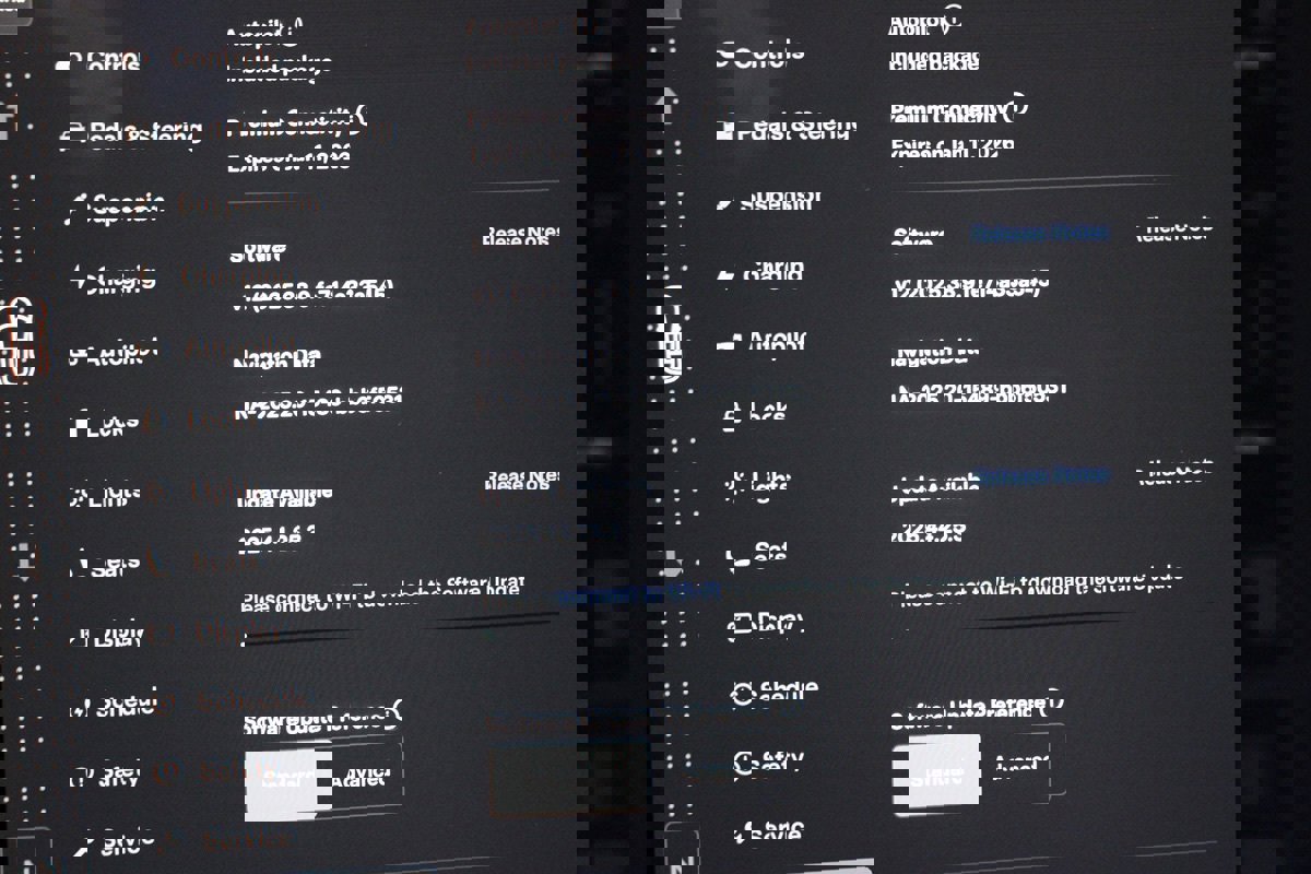 Used 2023 Tesla Model X image 21