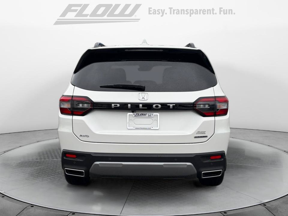 New 2026 Honda Pilot Touring image 6