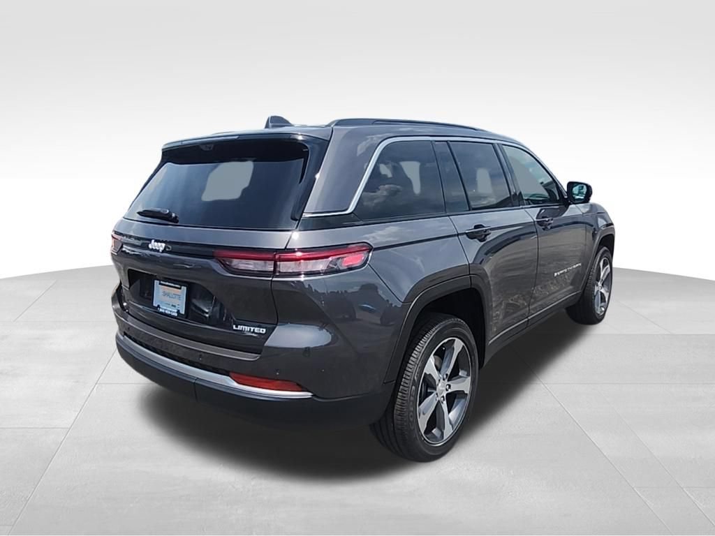 New 2026 Jeep Grand Cherokee Limited w/ Luxury Tech Group II RWD image 34