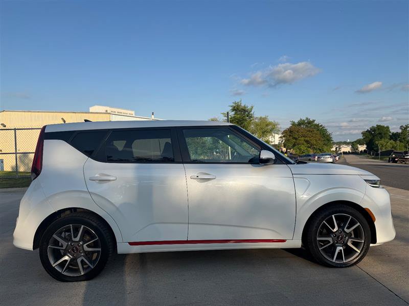 Used 2020 Kia Soul GT-Line Turbo FWD image 8