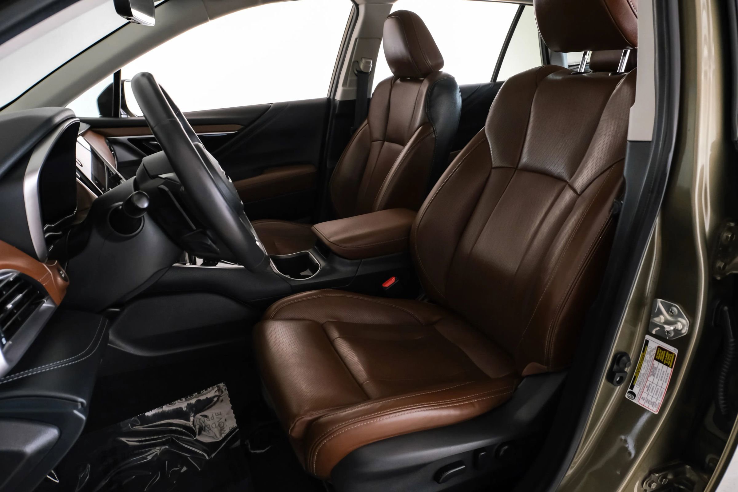 Used 2020 Subaru Outback Touring XT AWD/4WD image 28