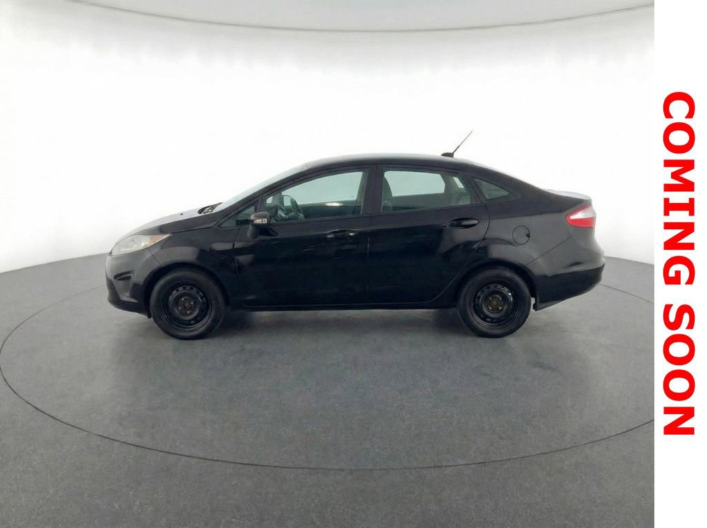 Used 2013 Ford Fiesta SE image 8