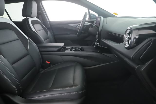 Used 2024 Chevrolet Blazer EV LT image 29