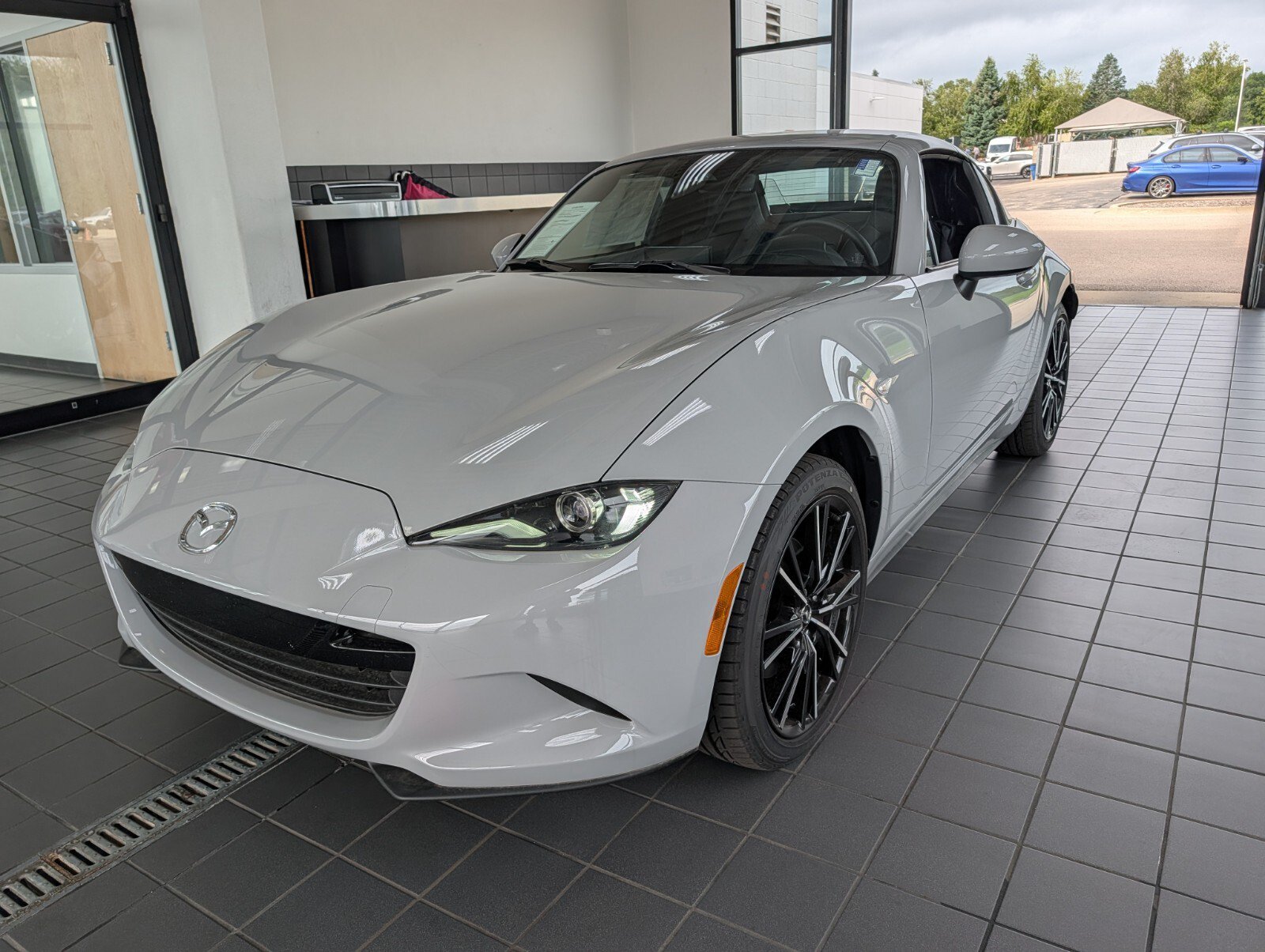 Certified 2025 MAZDA MX-5 Miata RF Grand Touring w/ Weather Package RWD image 7