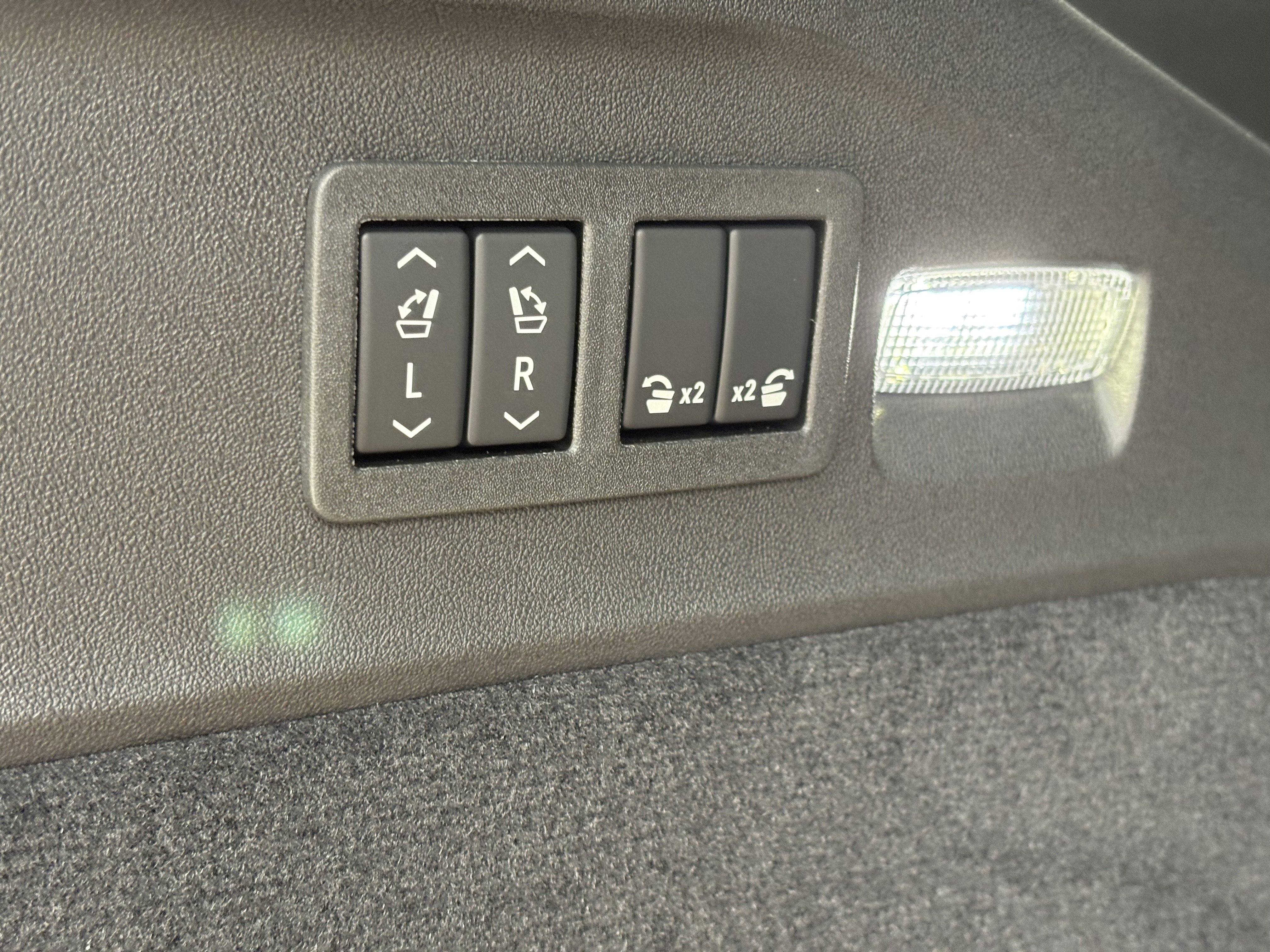 New 2026 Cadillac Escalade IQL Sport 1 image 10