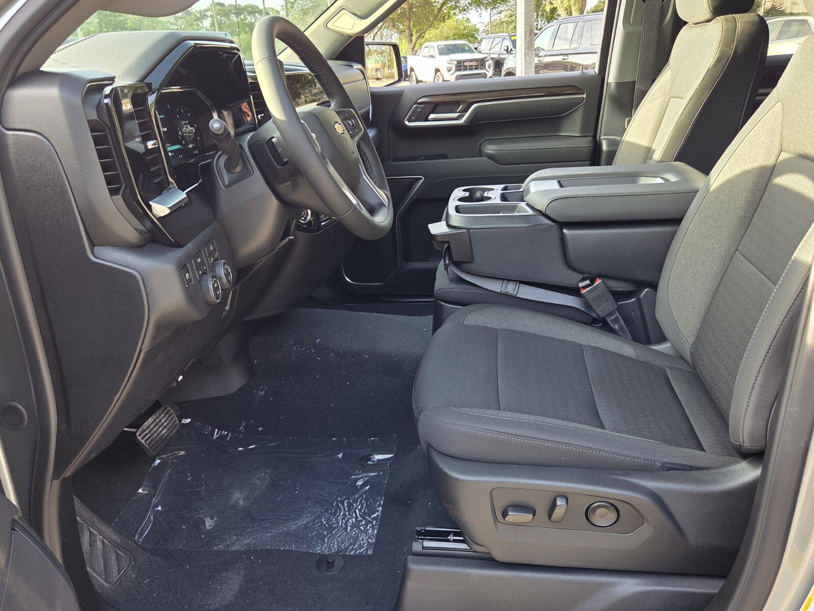 New 2026 Chevrolet Silverado 1500 LT w/ All Star Edition Plus AWD/4WD image 14