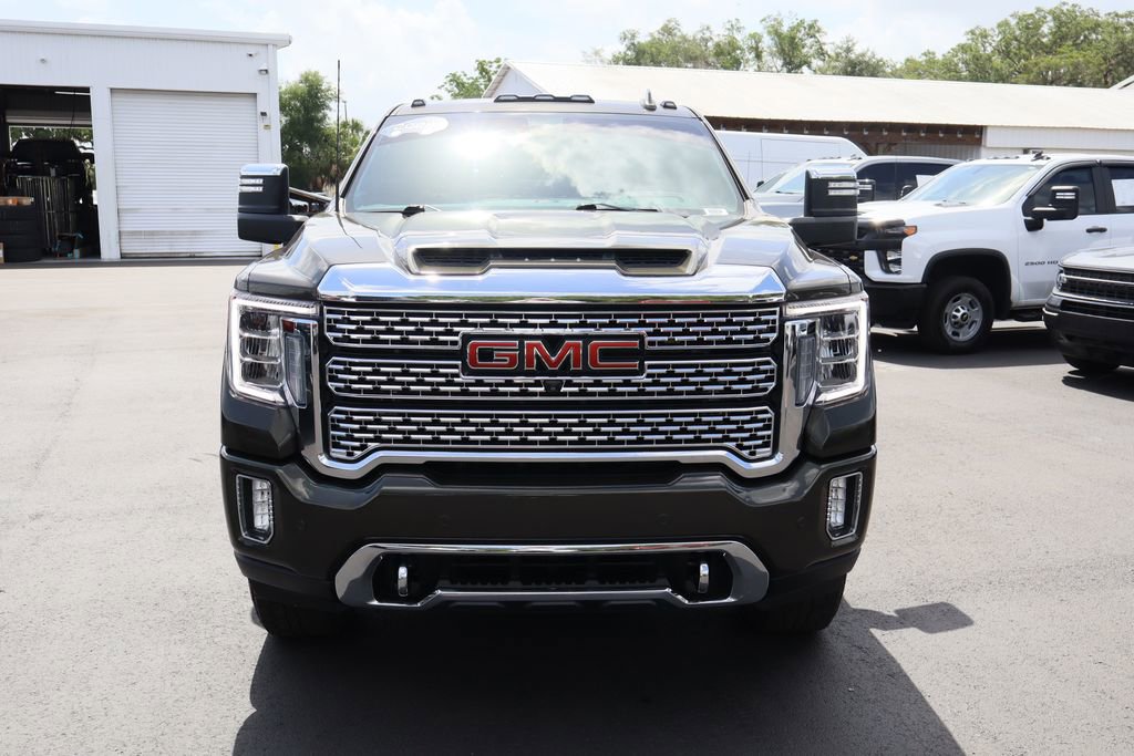 Certified 2022 GMC Sierra 2500 Denali w/ Denali Ultimate Package AWD/4WD image 4