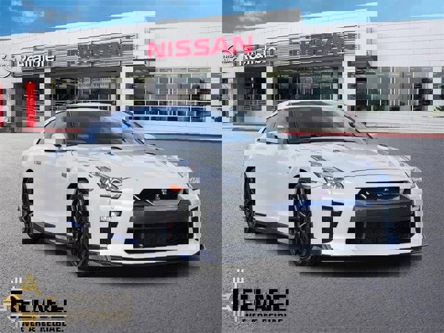 Used 2018 Nissan GT-R Premium