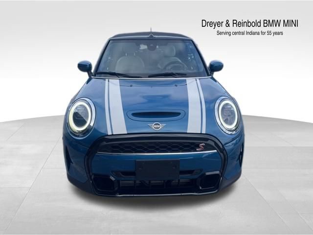 Used 2023 MINI Cooper S image 2