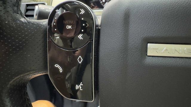 Used 2019 Land Rover Range Rover Sport HSE image 30