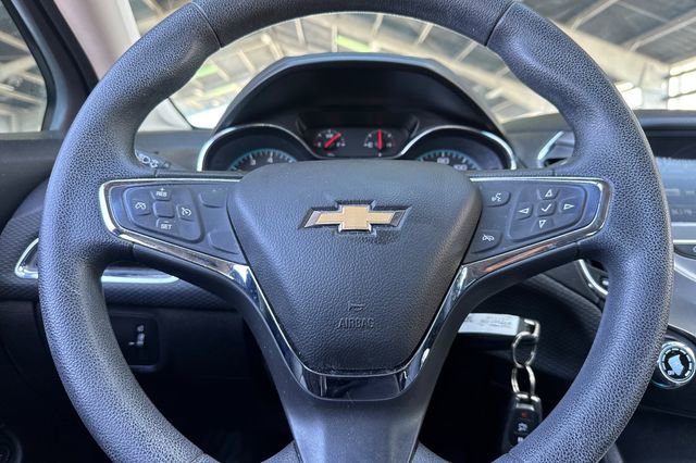 Used 2016 Chevrolet Cruze LT image 32