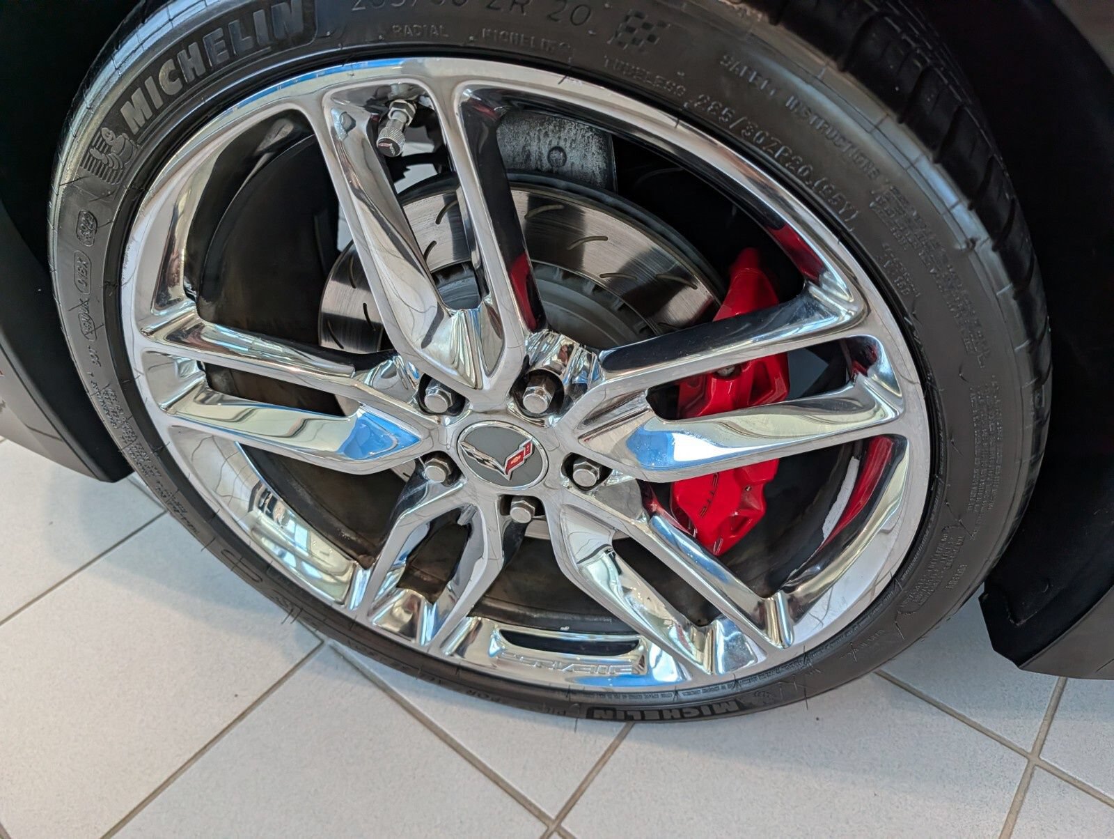 Used 2014 Chevrolet Corvette Stingray Convertible w/ 3LT Preferred Equipment Group RWD image 22
