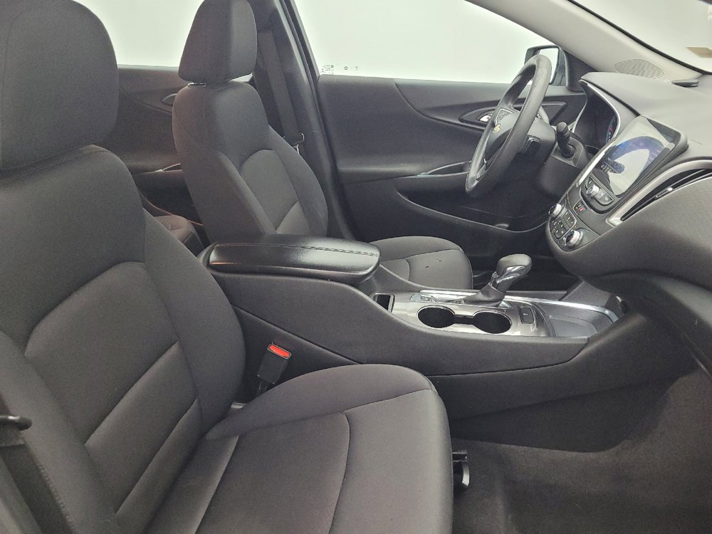 Used 2022 Chevrolet Malibu LT FWD image 21
