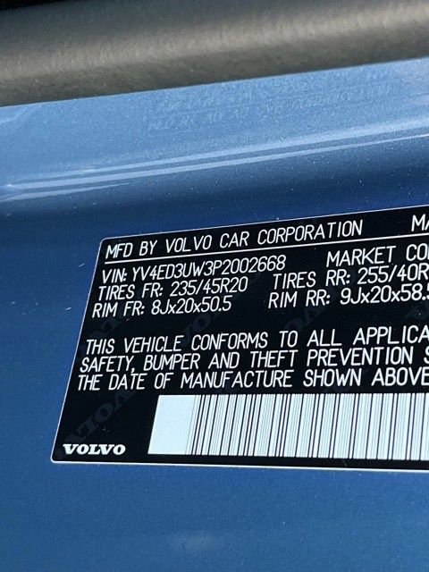 Used 2023 Volvo XC40 Recharge Plus image 36