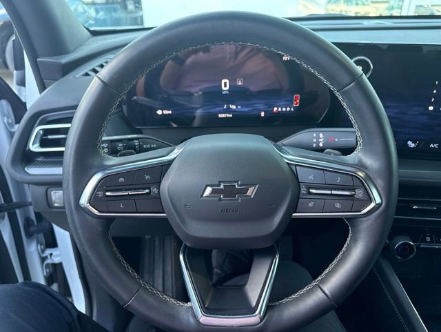 Used 2024 Chevrolet Traverse LS w/ Midnight/Sport Edition FWD image 12