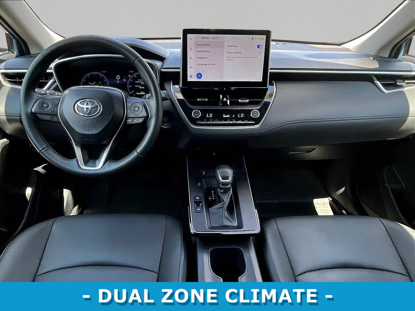 Used 2026 Toyota Corolla Cross XLE FWD image 7