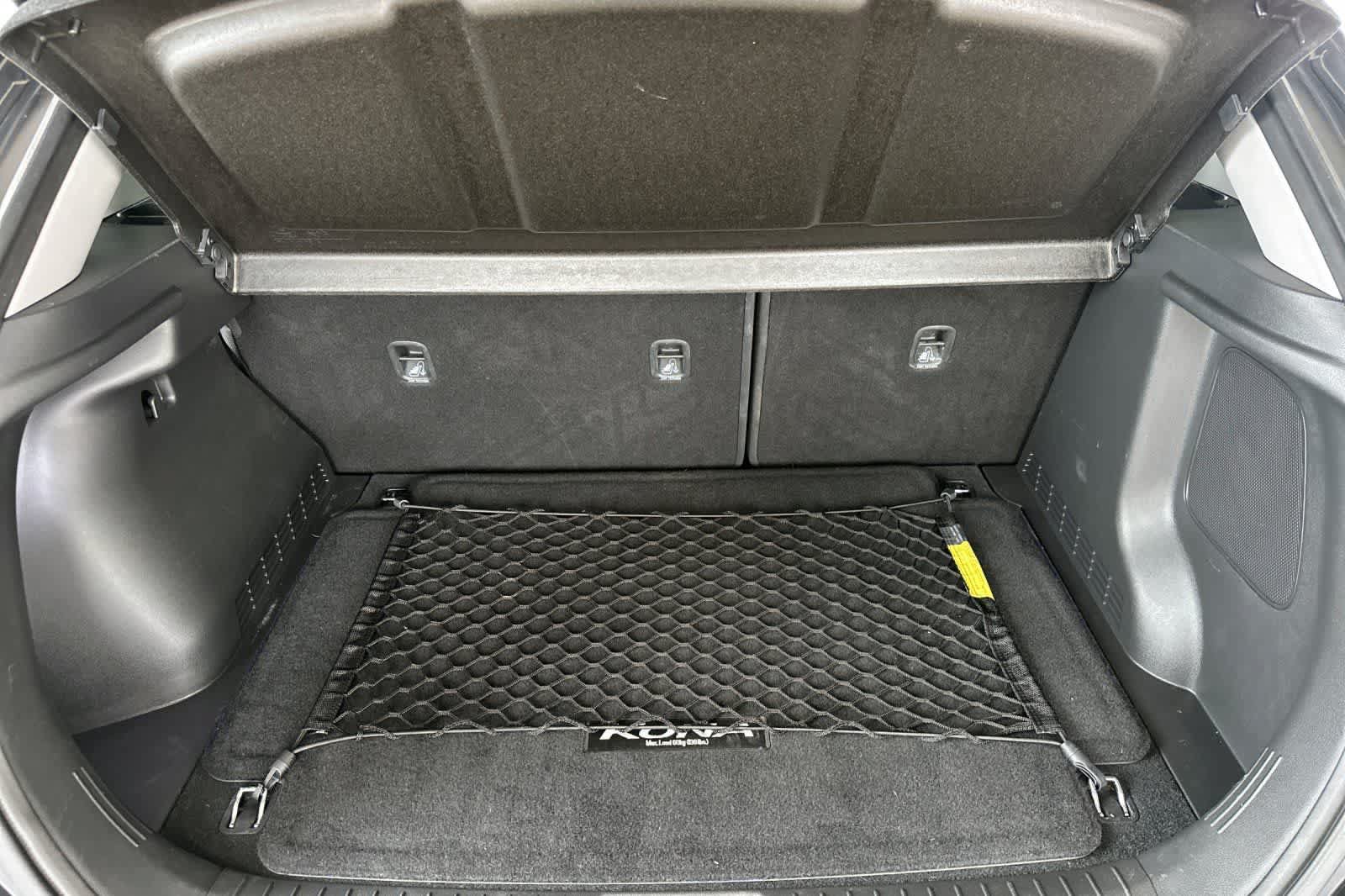 Used 2023 Hyundai Kona Limited w/ Cargo Package FWD image 15