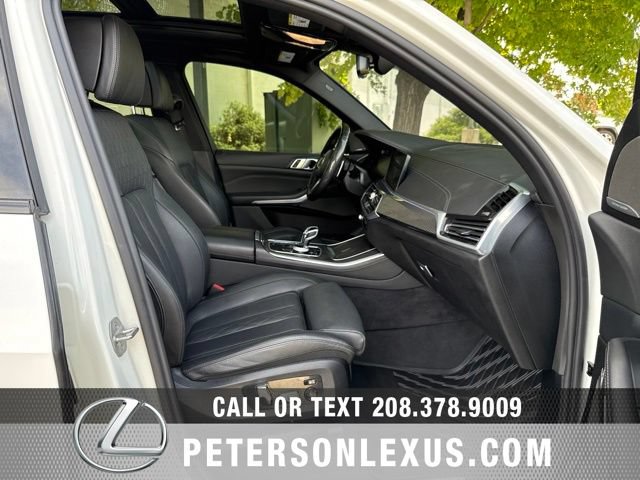 Used 2023 BMW X5 M50i w/ Executive Package AWD/4WD image 13