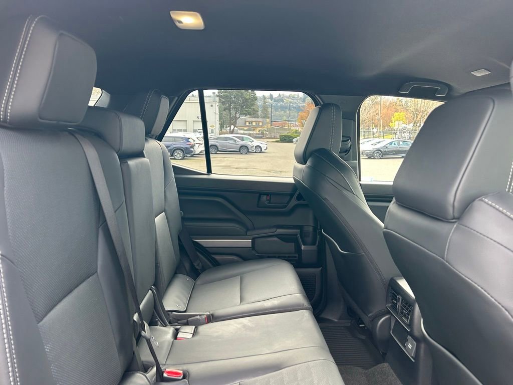 Certified 2025 Toyota 4Runner TRD Off-Road Premium w/ Tow Technology Package image 14