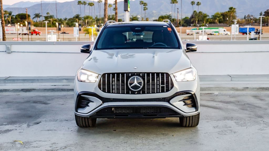 Used 2025 Mercedes-Benz GLE 53 AMG 4MATIC image 3