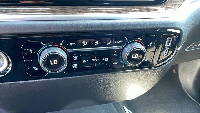 Used 2024 Chevrolet Silverado 1500 LT RWD image 17