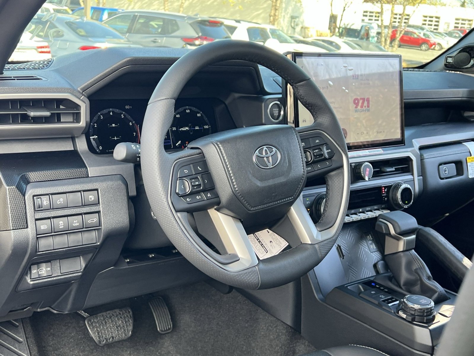 New 2025 Toyota 4Runner Limited image 11