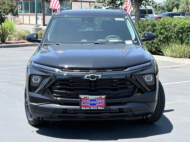 New 2026 Chevrolet TrailBlazer LT w/ Midnight Edition FWD image 2