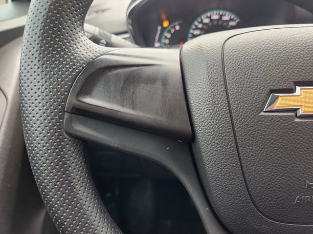 Used 2020 Chevrolet Trax LS FWD image 30