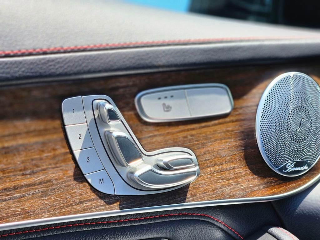 Used 2020 Mercedes-Benz GLC 43 AMG 4MATIC image 17