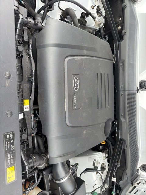 Used 2023 Land Rover Defender 110 S image 26