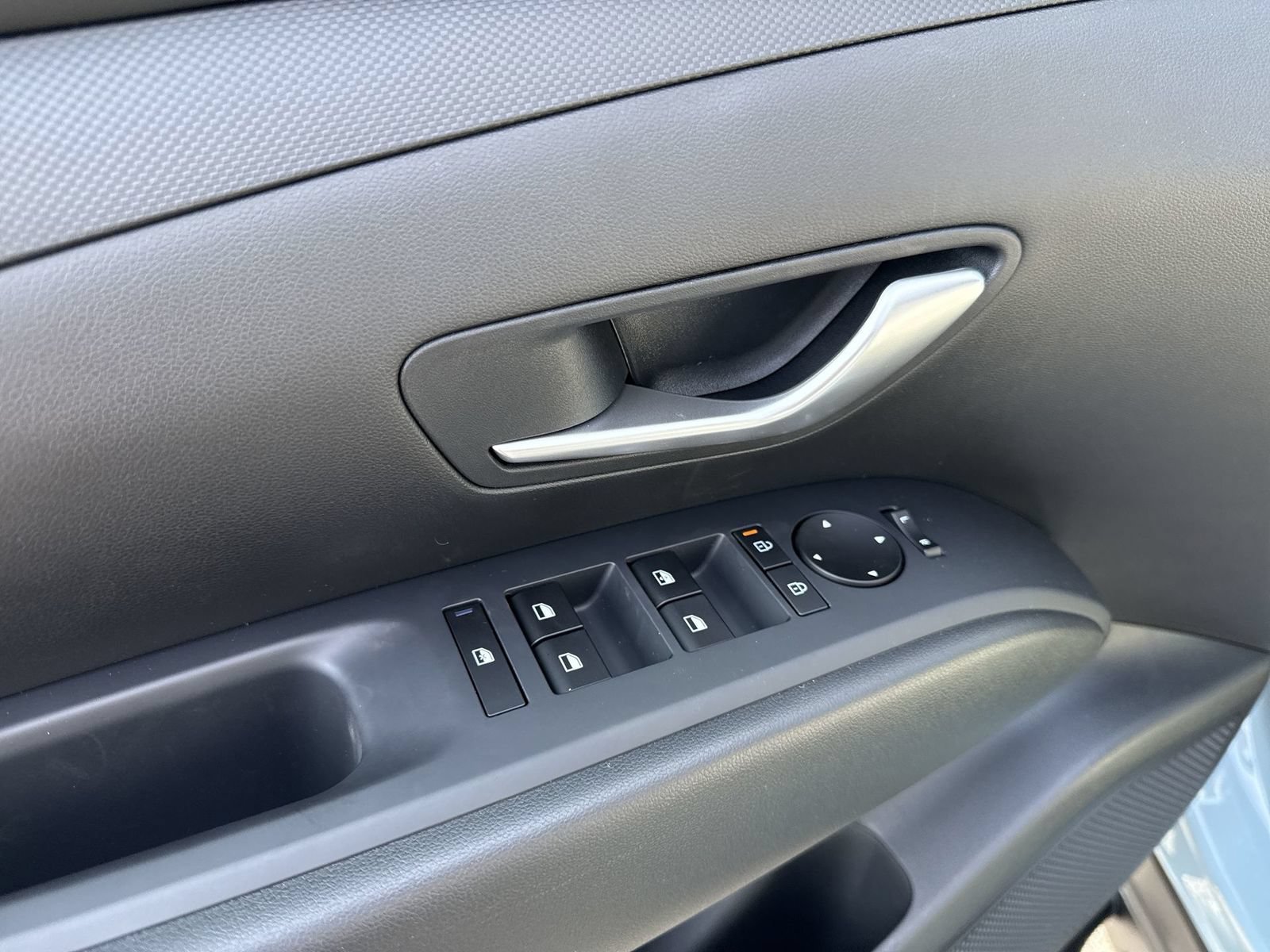 Certified 2026 Hyundai Santa Cruz SE AWD/4WD image 16