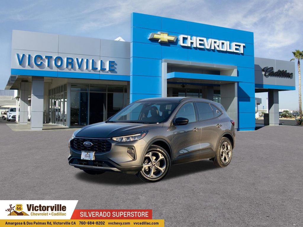 Used 2025 Ford Escape ST-Line image 1