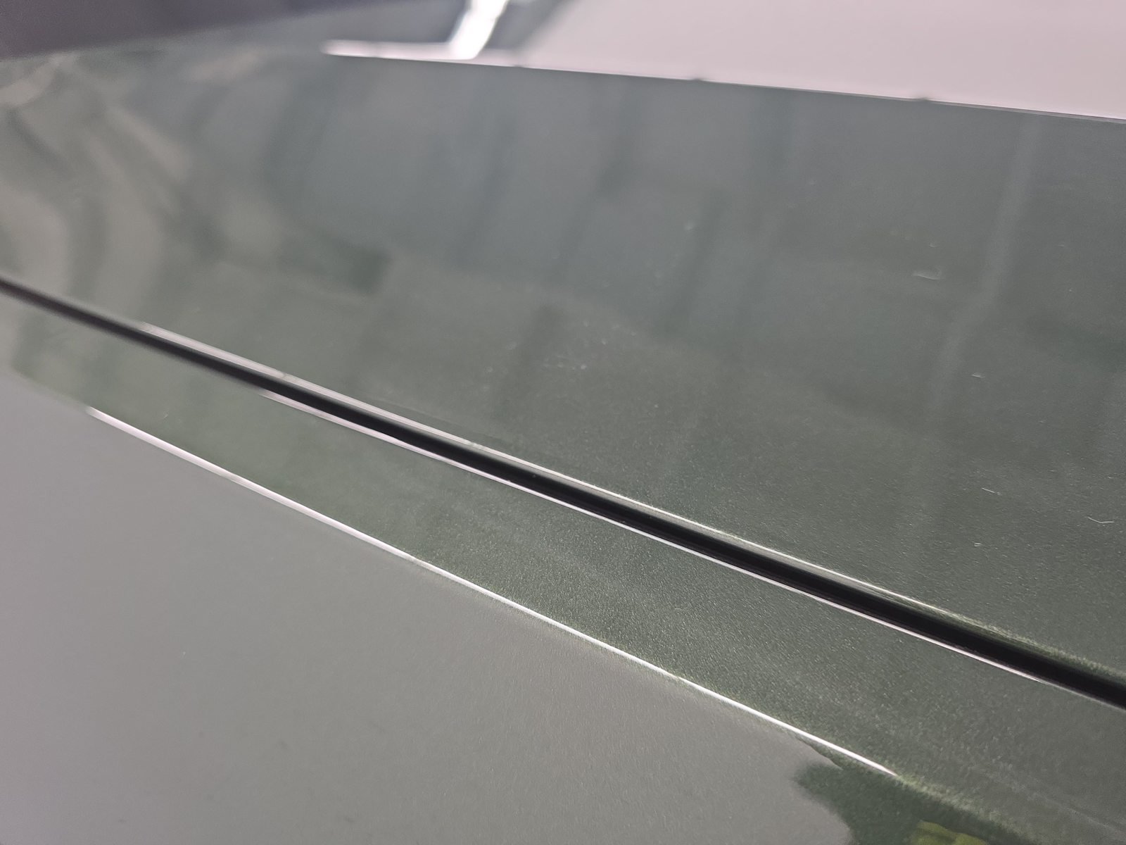 Used 2023 Rivian R1S Adventure Quad AWD/4WD image 36