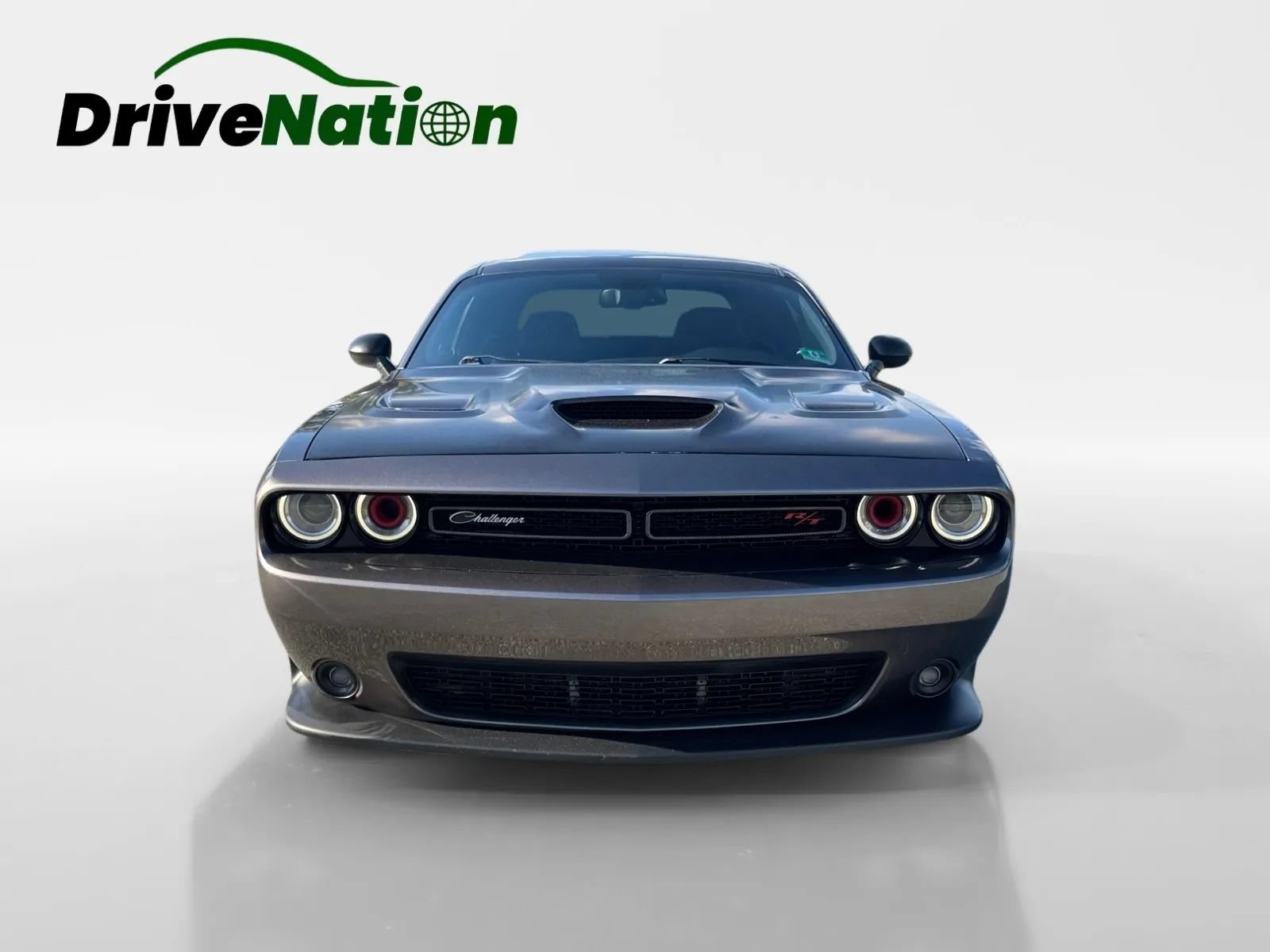 Used 2016 Dodge Challenger R/T Scat Pack RWD image 2