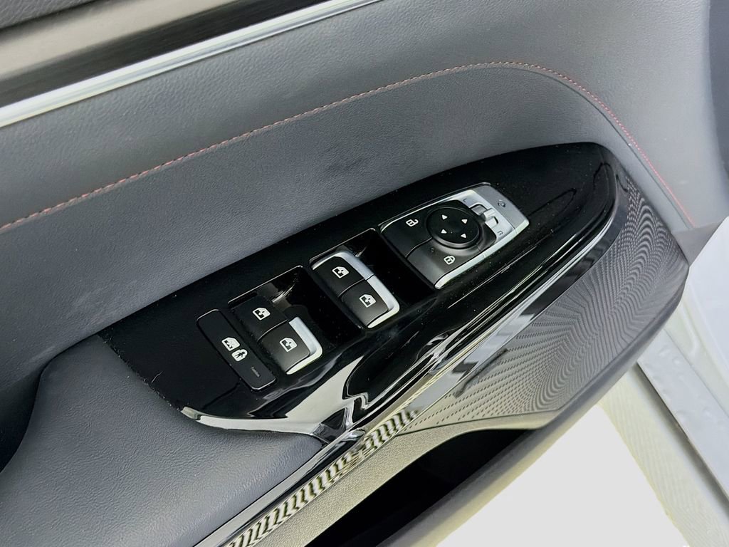 Used 2024 Kia K5 GT w/ GT1 Package image 22