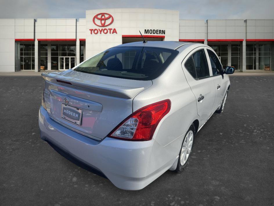 Used 2018 Nissan Versa S Plus FWD image 5