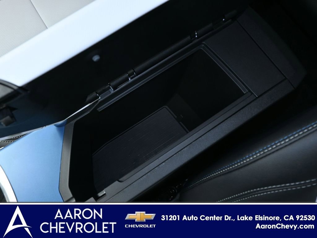 New 2026 Chevrolet Equinox EV LT w/ LPO, Blackout Package image 34