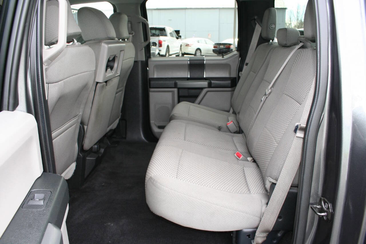 Used 2016 Ford F150 XLT image 23