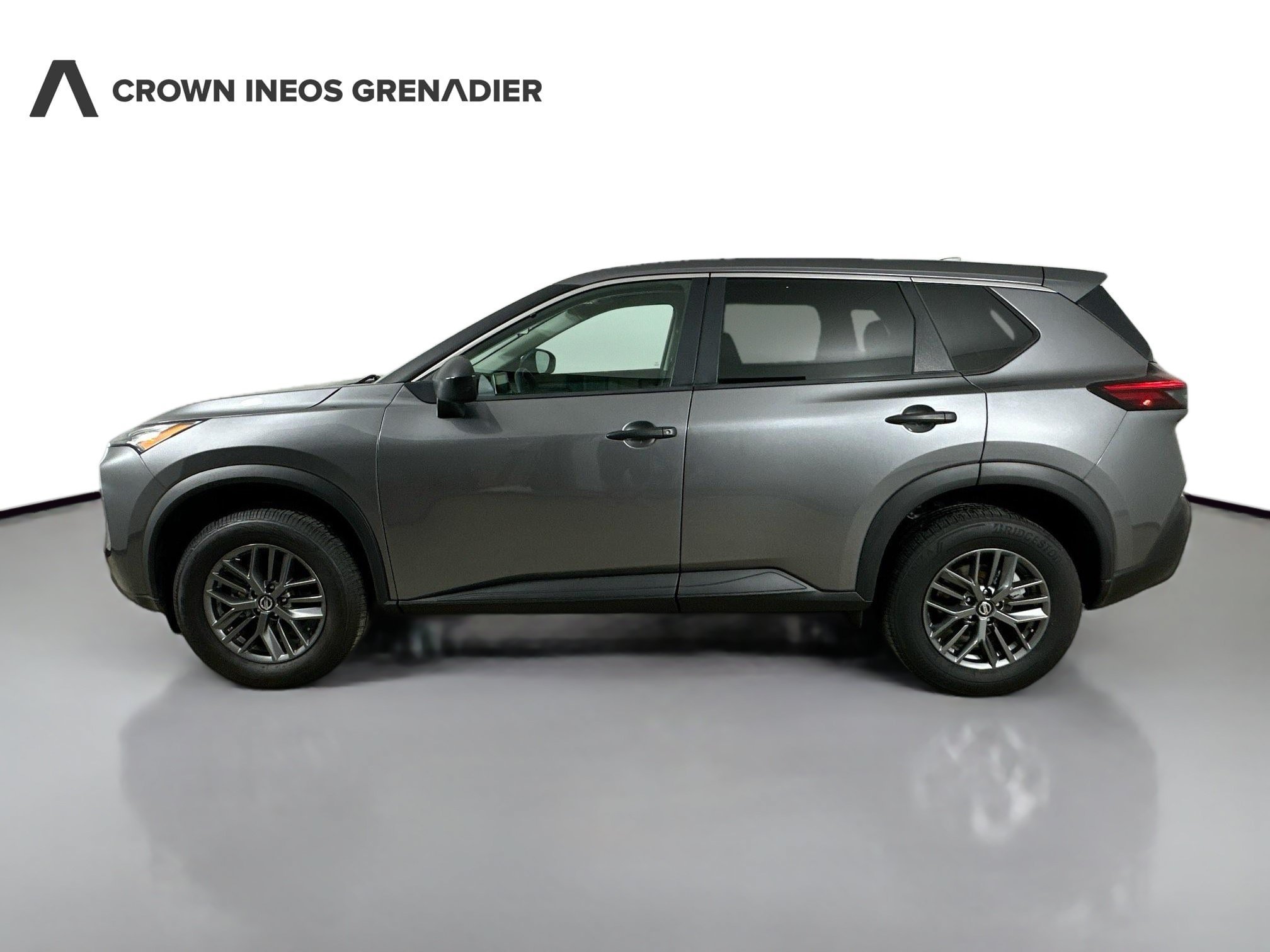 Used 2021 Nissan Rogue S FWD image 8