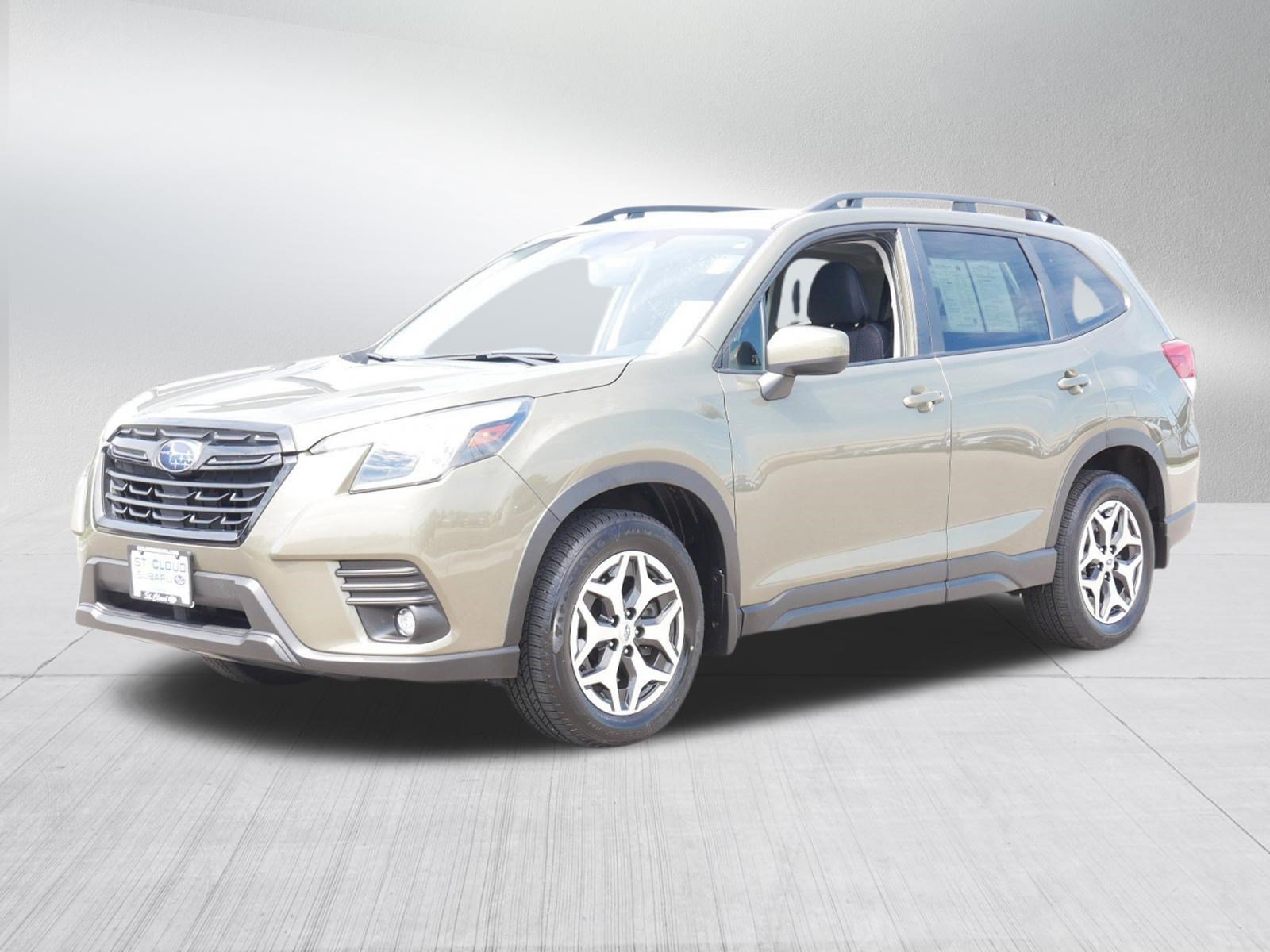 Certified 2024 Subaru Forester Premium AWD/4WD image 3