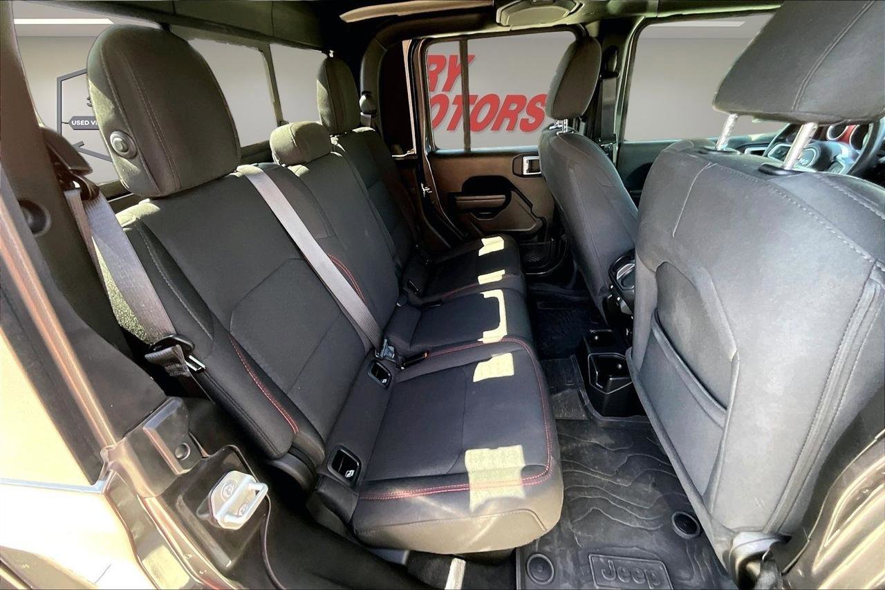 Used 2023 Jeep Gladiator Rubicon w/ LED Lighting Group image 25