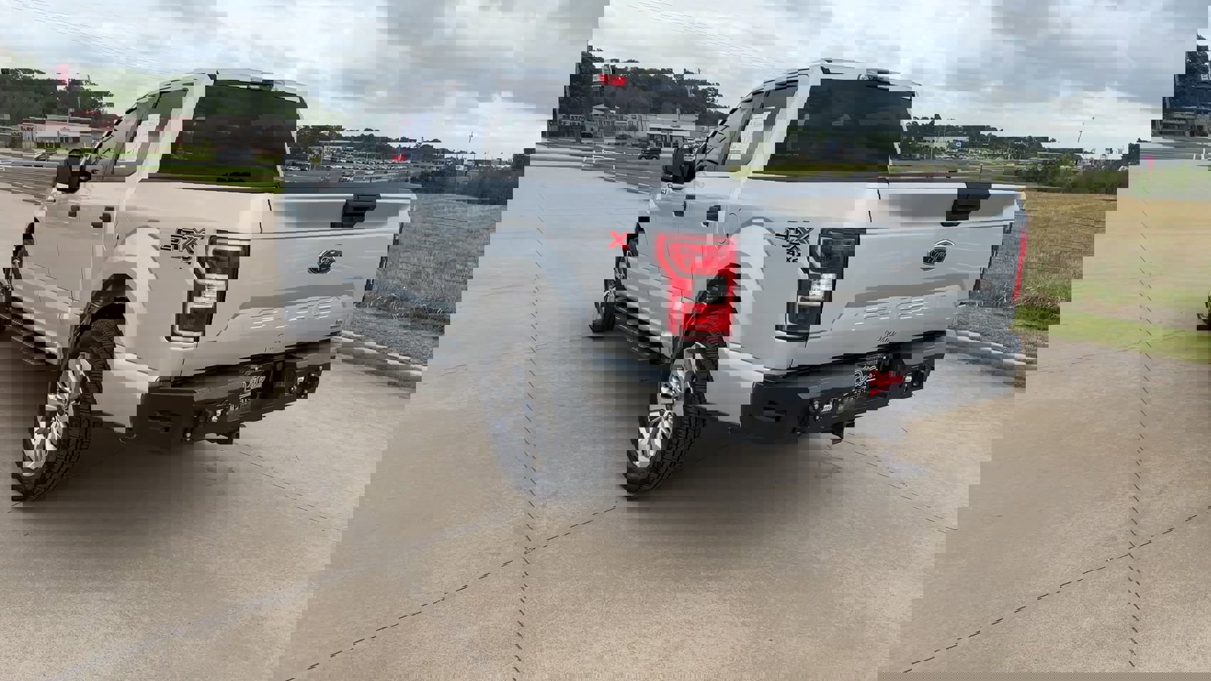 Used 2019 Ford F150 XL w/ Equipment Group 101A Mid image 6