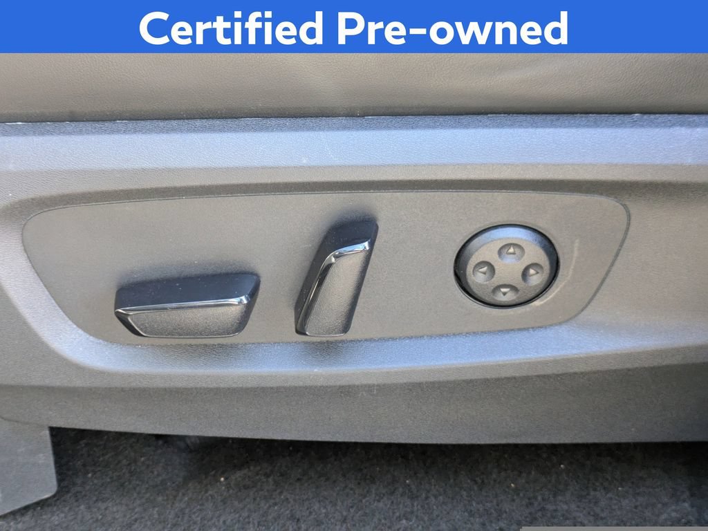 Certified 2025 INFINITI QX60 Luxe FWD image 22