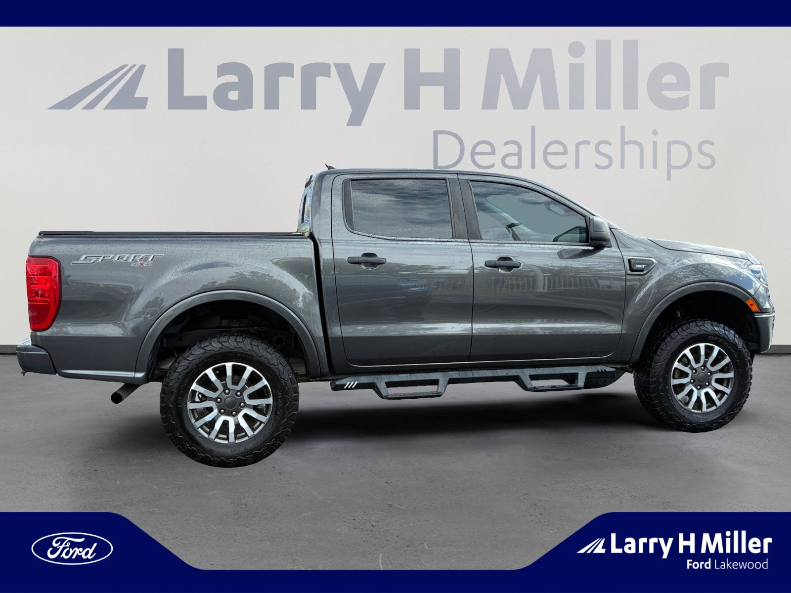 Used 2019 Ford Ranger XLT w/ Equipment Group 302A Luxury image 6
