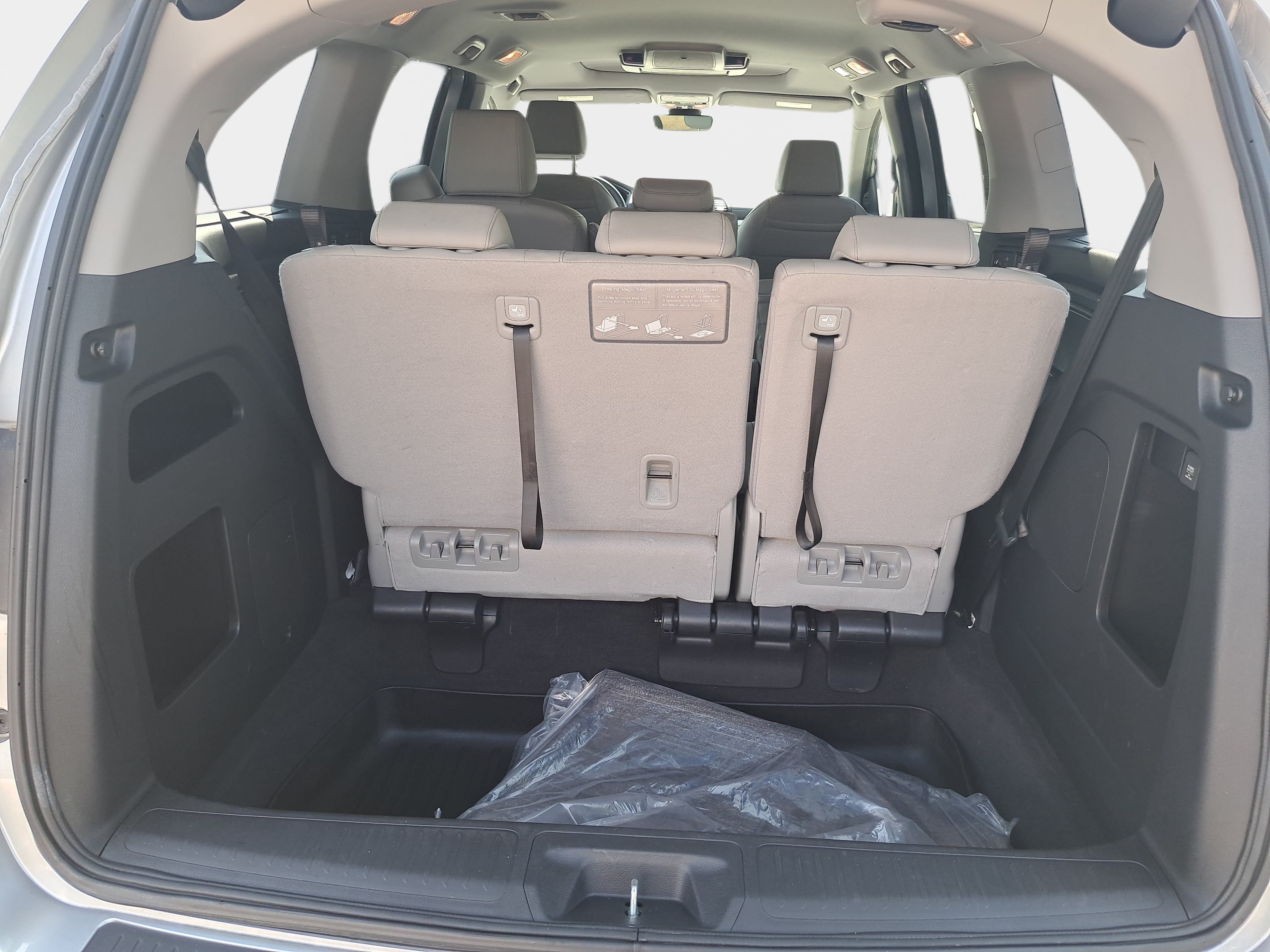 Used 2024 Honda Odyssey Touring image 13