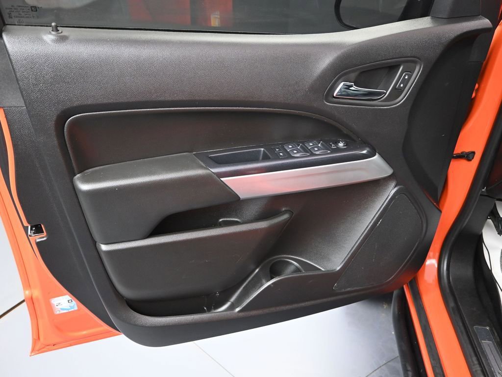 Used 2019 Chevrolet Colorado ZR2 image 11