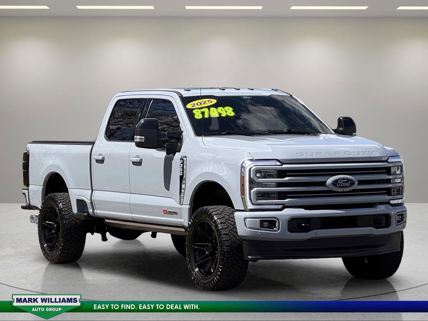 Used 2025 Ford F350 Platinum image 1