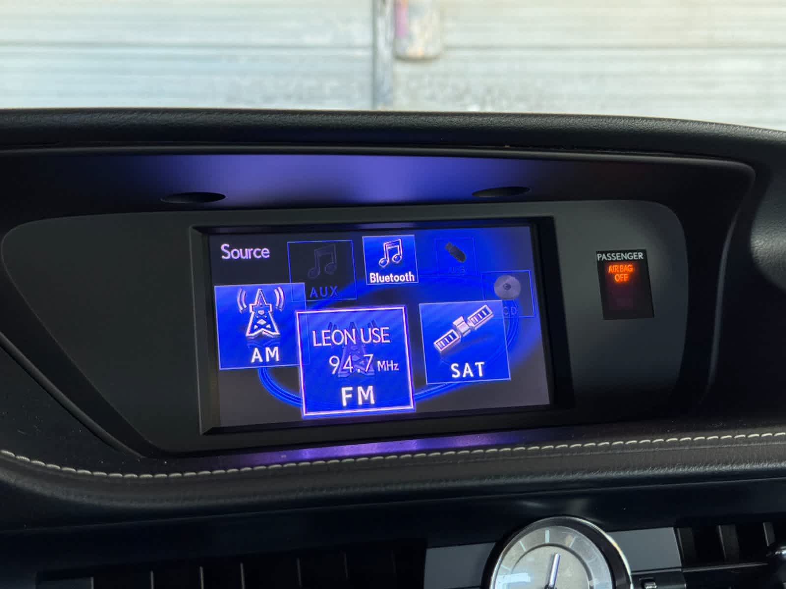 Used 2013 Lexus ES 350 w/ Premium Pkg FWD image 18