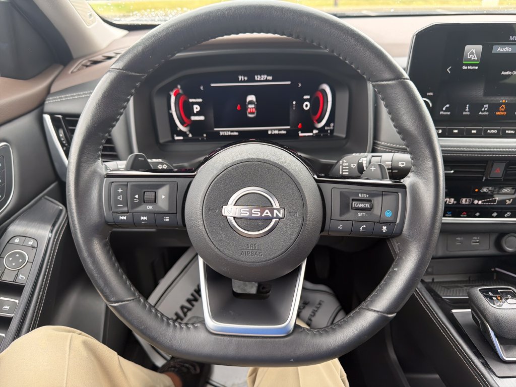 Used 2023 Nissan Rogue Platinum w/ Platinum Premium Package FWD image 19
